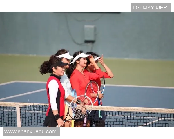 南京网球队在城市联赛中的强势表现与未来发展潜力分析 南京网球队在城市联赛中的强势表现与未来发展潜力分析