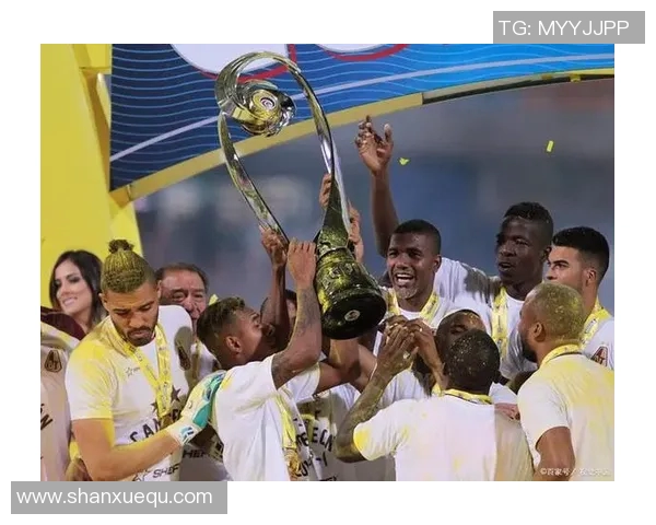 各大足球明星因感人时刻泪洒赛场展现真实情感与无尽热爱 各大足球明星因感人时刻泪洒赛场展现真实情感与无尽热爱